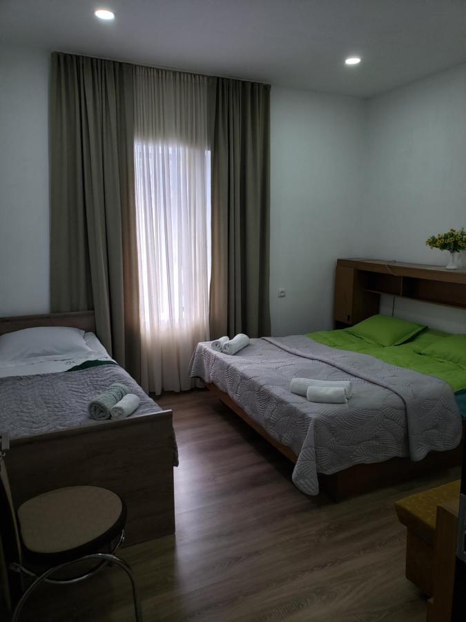 Guest House Nanu Mestia Exterior foto